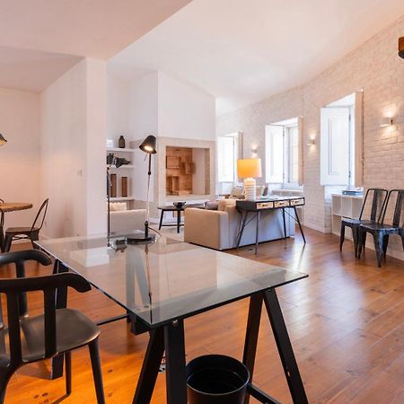 Charming 3Bdr Duplex In City Center By Lovelystay Lisbon Exterior photo