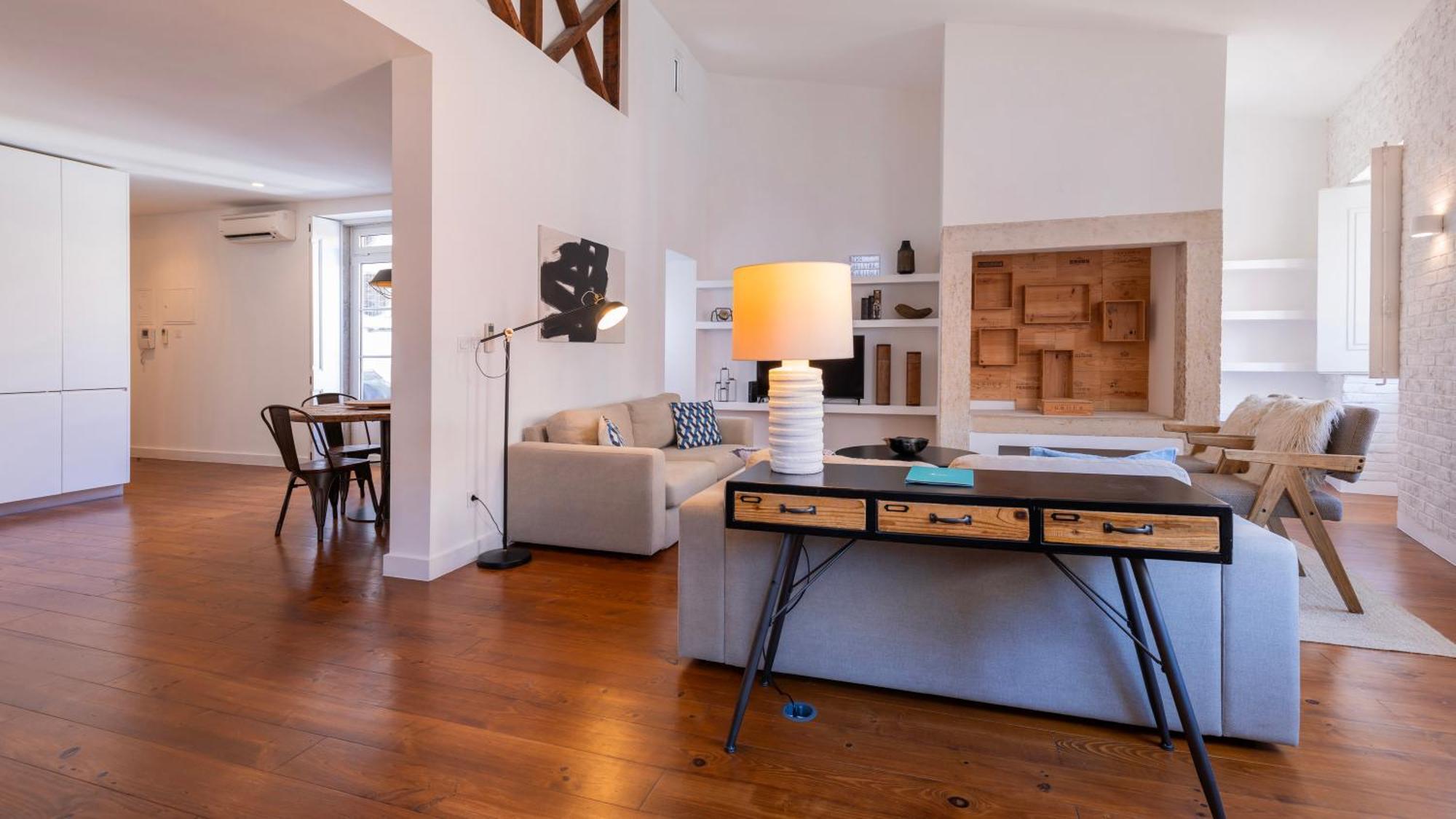 Charming 3Bdr Duplex In City Center By Lovelystay Lisbon Exterior photo